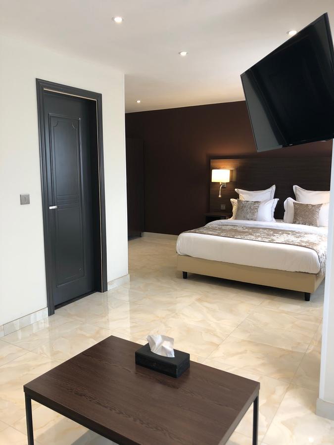 Hotel M'Lys Conakry Exterior foto